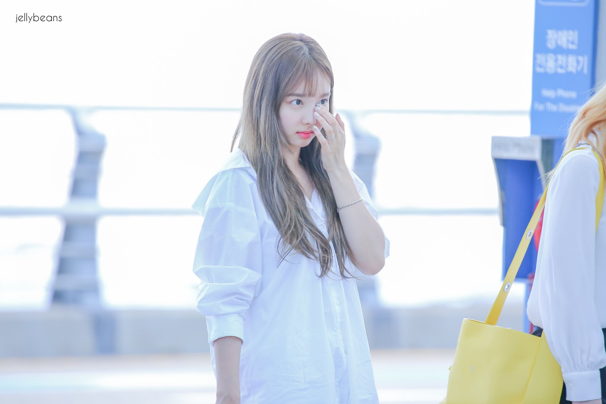 오늘이 생일인 트와이스 맏내 나연이.jpgif | 인스티즈