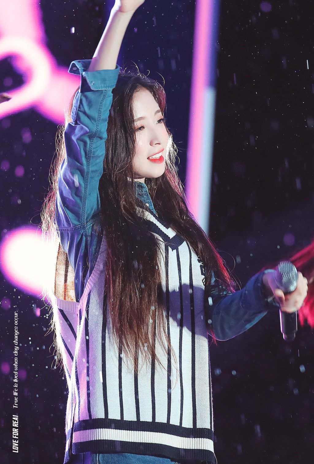 최예원 a.k.a 오마이걸 아린.jpgif | 인스티즈