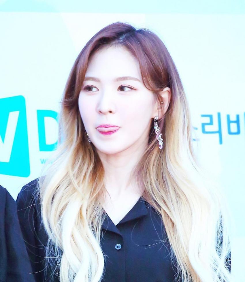 소리바다 시상식 레드카펫 레드벨벳 | 인스티즈