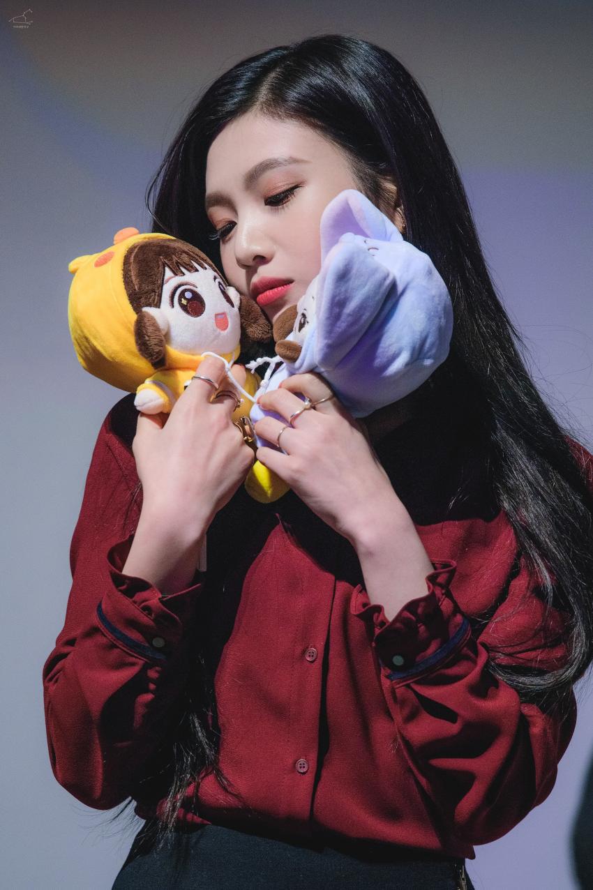 레드벨벳 피카부 쇼케이스 | 인스티즈