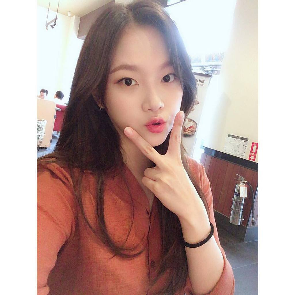 영화 '마녀'의 칼잡이 아가씨 배우 정다은.jpg | 인스티즈