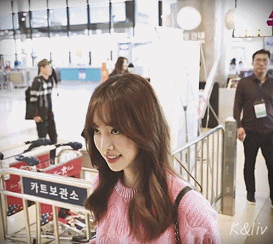 181007 출국하는 진세연 gif | 인스티즈