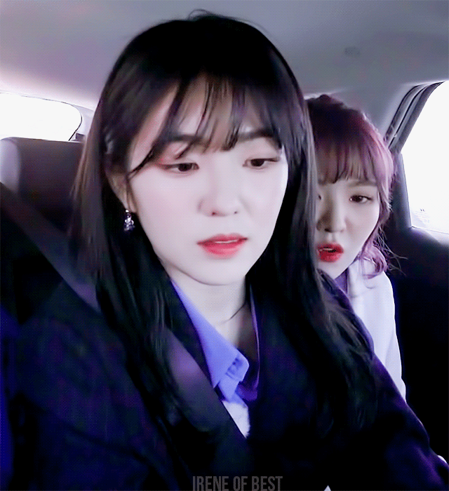 자율주행차 타고 씐난 아이린.gif | 인스티즈