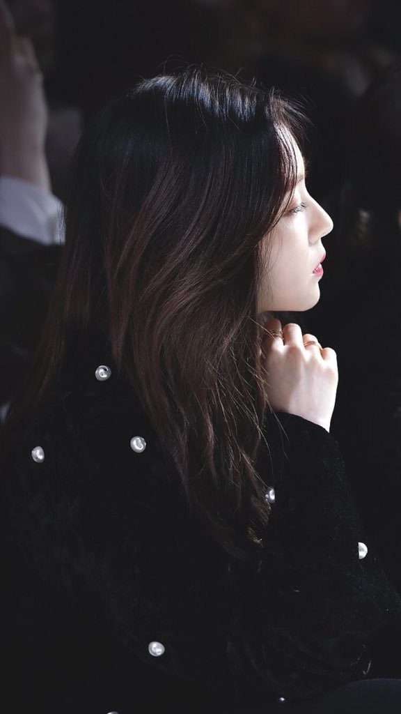 아이린의 옆태.jpg | 인스티즈