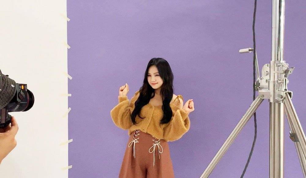 일본 잡지 RIBON 1월호에 실리는 여자친구 만화.jpg | 인스티즈