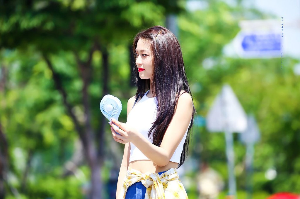 18시즌 설현이 미모.jpgif (100장) | 인스티즈