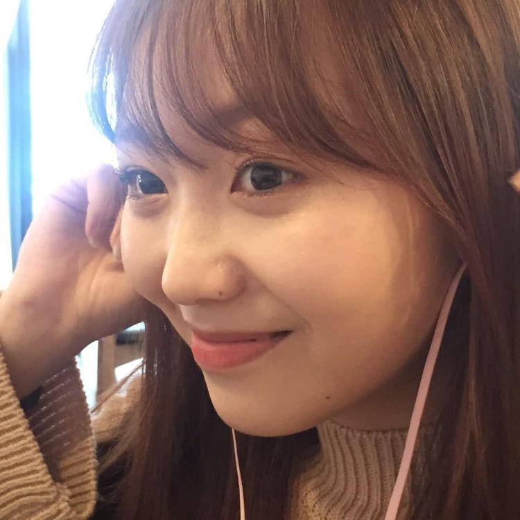 친언니가 찍어준 사진들 자랑하는 러블리즈 수정이.jpg | 인스티즈