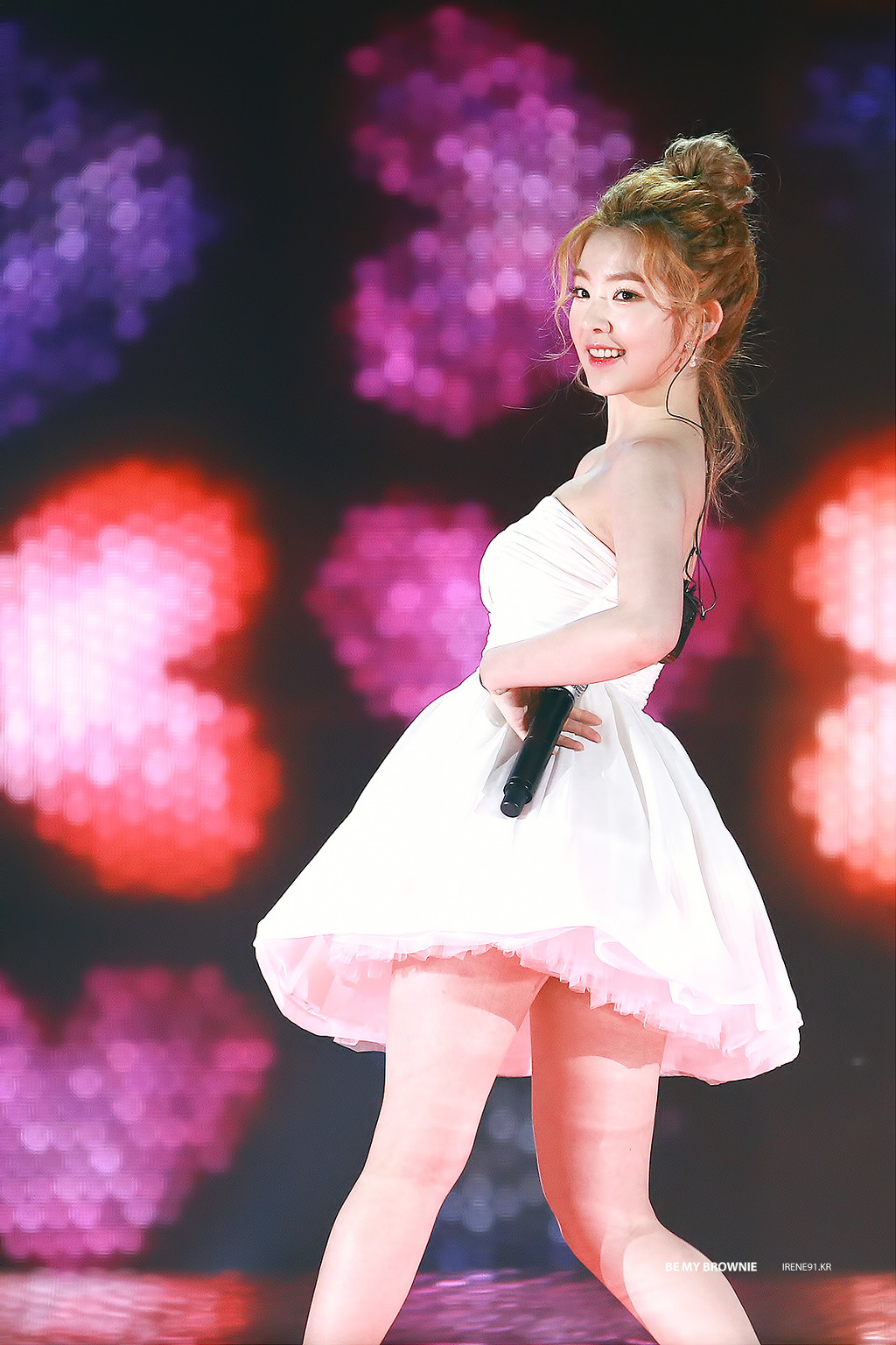  미니드레스 입은 아이린 | 인스티즈