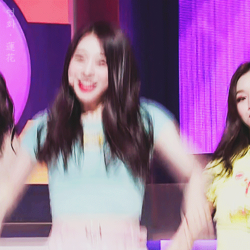 아이오아이 너무너무너무.gif | 인스티즈