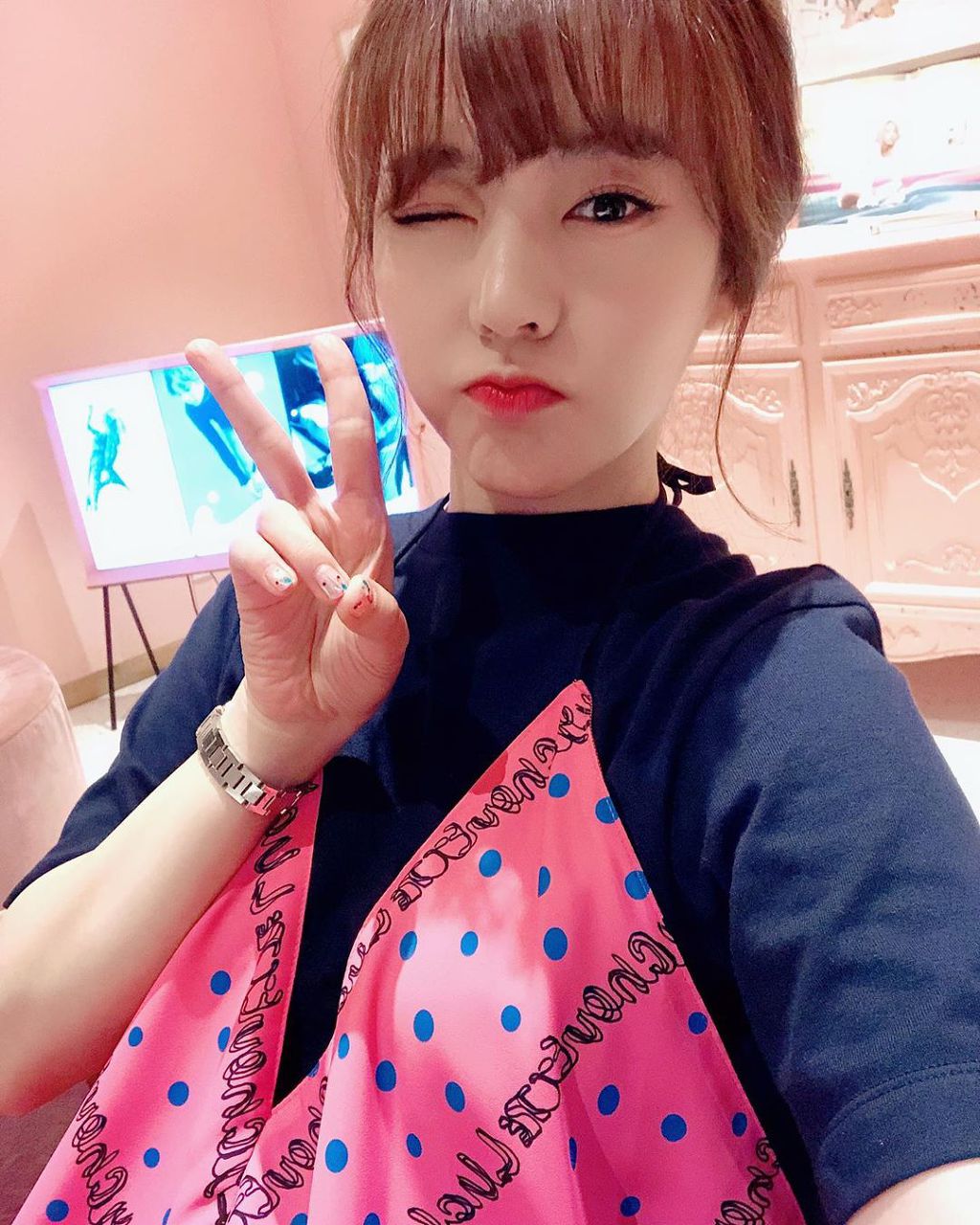 99E39E3A5E8B4CE8237D2B