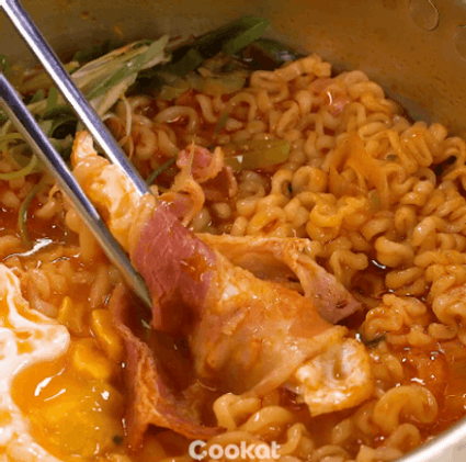 한 번 맛 보면 다시 찾게 된다는 마성의 해장라면 | 인스티즈