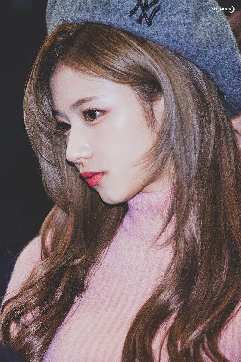 사나는 예쁘다.jpgif | 인스티즈