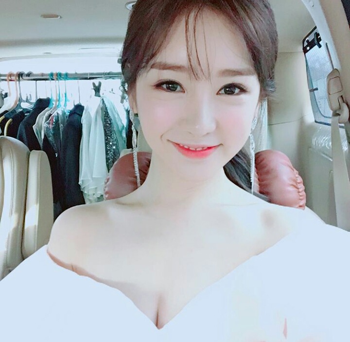 오늘자 공서영 인스타 업뎃 | 인스티즈